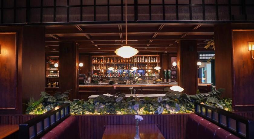 New Hollywood Hotel Pekanbaru Zewnętrze zdjęcie